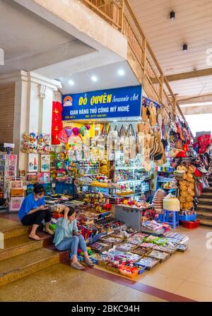 Cho Dong Xuan, market hall, old quarter, Hanoi, Vietnam Stock Photo