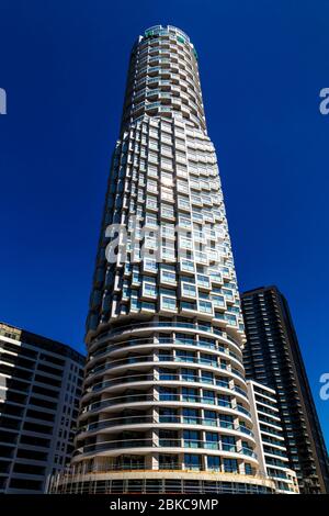 One Park Drive residential skyscraper in Canary Wharf, London, UK Stock Photo