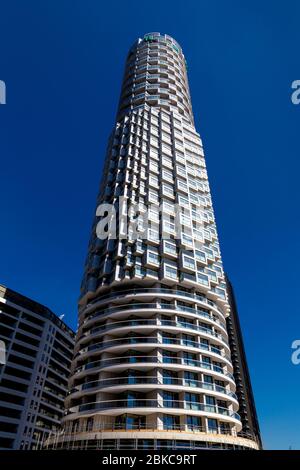 One Park Drive residential skyscraper in Canary Wharf, London, UK Stock Photo