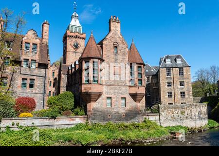 Picturesque Dean Village (former mill buildings) on the Water of Leith in the West End of Edinburgh, Scotland, UK Stock Photo
