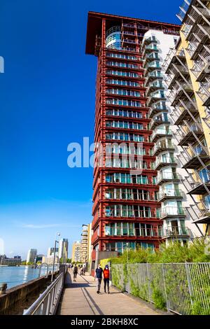 Residential high-rise (Seacon Wharf) building along the Thames Path on the Isle of Dogs, London, UK Stock Photo