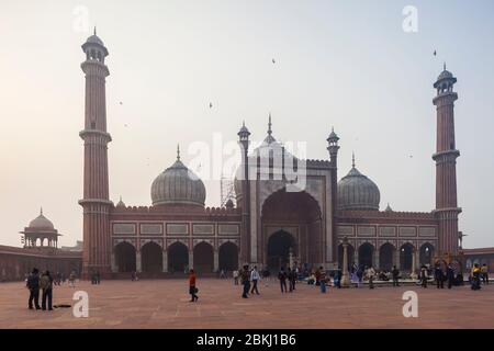 India, National Capital Territory of Delhi, Old Delhi, esplanade and facade of the Jama Masjid Mosque built by Mughal emperor Shah Jahan in 1656 Stock Photo