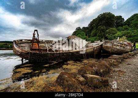 United Kingdom, Scotland, Highlands, Inner Hebrides, Isle of Mull, fishing boat wrecks Stock Photo