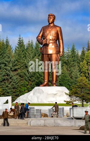 North Korea, Samjiyon, the Samjiyon Grand Monument, statue of President Kim Il Sung young, restoring and improving the site Stock Photo