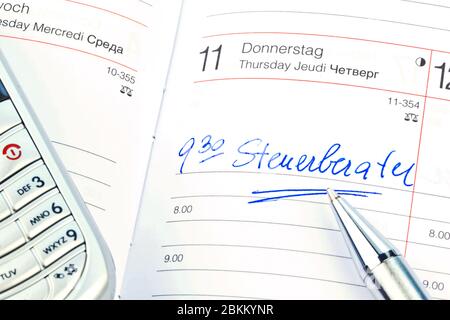 Ein Termin ist in einem Kalender eingetragen:  Steuerberater