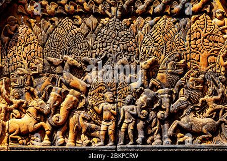 Bas Reliefs At Banteay Srey Temple, Angkor Wat Temple Complex, Siem Reap, Cambodia. Stock Photo