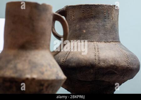 05 May 2020, Saxony-Anhalt, Magdeburg: Opperschöner jugs of the Salzmünde culture (3400 to 3050 B.C.) are on display in the Museum of Natural History in the exhibition 'Ötzi. The Iceman' exhibition at the Museum of Natural History. The exhibition should have opened on 20 March 2020, but the museum had to close a few days earlier due to the spread of the cronavirus. Since 05 May 2020, the Museum of Natural History has been open to visitors again. The Ötzi exhibition can be seen until 28 June 2020. Credit: dpa picture alliance/Alamy Live News Stock Photo