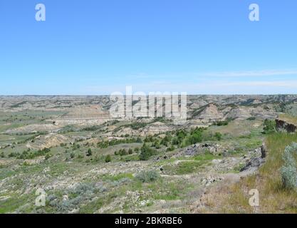 Late Spring in the North Dakota Badlands: Looking East to Painted Canyon in the South Unit of Theodore Roosevelt National Park Stock Photo