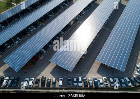 France, Alpes Maritimes, Valbonne, car park in the shade, solar panel, Sophia Antipolis, construction by Cap Vert Energie (aerial view) Stock Photo