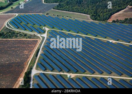 France, Alpes de Haute Provence, Saint Martin de Bromes, solar power plant (aerial view) Stock Photo