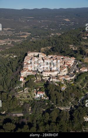 France, Var, perched village Le Castellet (aerial view) Stock Photo