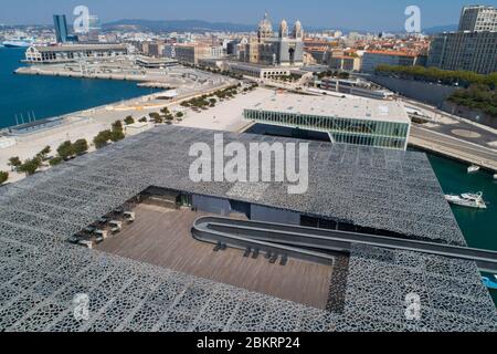 France, Bouches du Rhone, Marseille, Covid 19 or Coronavirus lockdown, Esplanade J4, MuCEM or Museum of Civilizations in Europe and the Mediterranean, architect Rudy Ricciotti and Roland Carta, terrace and walkway (aerial view) Stock Photo