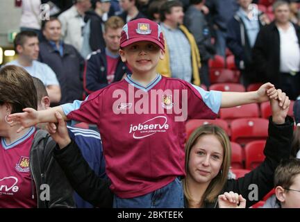 LONDON, United Kingdom, MAY 01: Young West Ham United Fan during Nationwide 1 between West Ham United and Watford at Boleyn Ground, Upton Park stadium Stock Photo