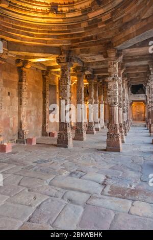 Quwwat ul-Islam Mosque, 1190s, Qutb Minar complex, Delhi, India Stock Photo