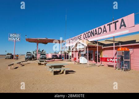 Pink Roadhouse, Oodnadatta, South Australia, Australia Stock Photo