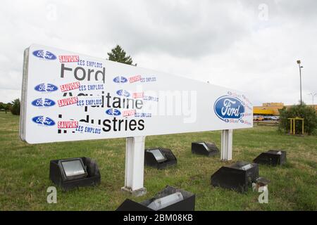Blanquefort Bordeaux, Aquitaine/ France - 06 14 2018 : Ford usa car gearbox production workers in France fight plans to close factory Stock Photo