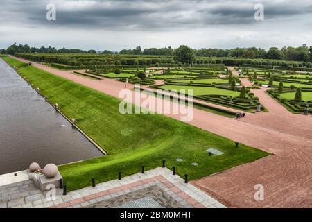 Palace of Congresses State Complex, Constantine palace, 1725, Strelna, Russia Stock Photo