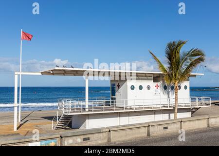 Closed lifeguard and medical help kiosk on Playa Fanabe beach during the Covid 19 State of Emergency in Tenerife, Canary Islands, Spain Stock Photo