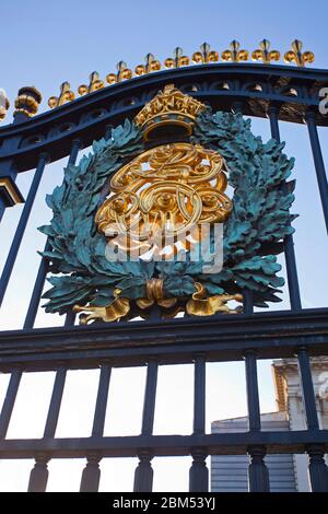 Buckingham Palace Gates Stock Photo