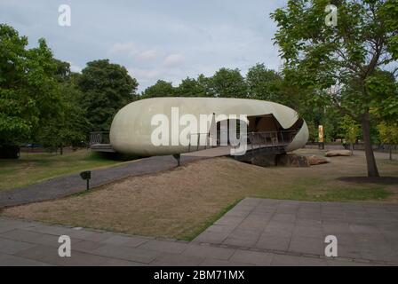 Summer Pavilion Serpentine Galleries Serpentine Pavilion 2014, Kensington Gardens, London, W2 3XA by Smiljan Radic Stock Photo