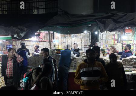 Old Delhi India Street, Busy Crowded Street Old Delhi, Market in old Delhi, Chawri, Street In Old Delhi, Busy Streets Of Old Delhi (© Saji Maramon) Stock Photo