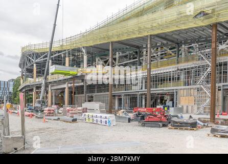 CHRISTCHURCH, NEW ZEALAND - December 03 2019: cityscape with large building site in town center, shot in bright cloudy light on december 03 2019 at Ch Stock Photo