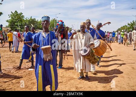 Musikere, der spiller traditionelt nigerianskMusikere, der spiller traditionelt nigeriansk  