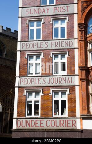 The London offices of newspaper publisher D.C. Thomson & Co. Ltd office, 185 Fleet St, London EC4A 2HS. UK. This last editorial office in Fleet Street closed in 2016 but advertising staff continued working in the building. (118) Stock Photo