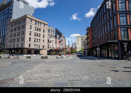 New York, N.Y/USA - 7th May 2020: Ninth Avenue and W. 13th Street are quiet due to health risks of COVID-19. Credit: Gordon Donovan/Alamy Live News Stock Photo
