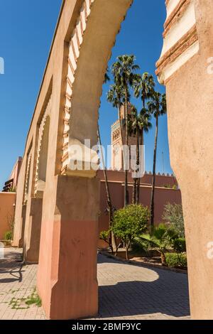 View of Koutoubia Mosque through archway during daytime, Marrakesh, Morocco, North Africa, Africa Stock Photo