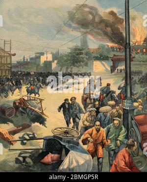 [ 1900s Japan - Hibiya Incendiary Incident ] —   Illustration of the Hibiya Incendiary Incident (日比谷焼打事件 Hibiya Yakiuchi Jiken), a riot which erupted in Tokyo on September 5, 1905 to protest the terms of the Treaty of Portsmouth, which ended the Russo-Japanese War (1904-1905).   Angry mobs rampaged for two days and destroyed or damaged more than 350 buildings. Hundreds of people were injured and 17 were killed. The unrest spread over Japan and lasted for months.  This image was published in the prominent French newspaper Le Petit Parisien.  20th century vintage newspaper illustration. Stock Photo