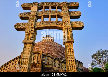 India, Madhya Pradesh state, Sanchi, Buddhist monuments listed as World Heritage by UNESCO, Stupa N°3 Stock Photo