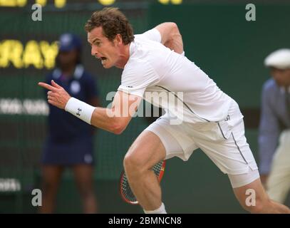 July 4th 2015, Wimbledon Championships, London. Mens singles third round, Centre Court, Andy Murray (GBR) in action against Andreas Seppi (ITA) Stock Photo