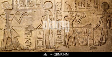 One of many Bas reliefs on the walls of the Mortuary Temple of Seti I in Luxor Stock Photo