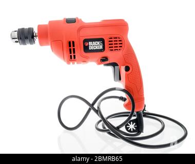 https://l450v.alamy.com/450v/2bmrb65/winneconne-wi-5-may-2020-a-package-of-black-and-decker-corded-drill-on-an-isolated-background-2bmrb65.jpg