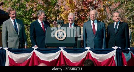 SIMI VALLEY, CA. November 4, 1991:  Former United States Presidents George H.W. Bush, Ronald Reagan, Jimmy Carter, Gerald Ford & Richard Nixon at the dedication of the Ronald Reagan Presidential Library in Simi Valley, California.  File photo © Paul Smith/Featureflash Stock Photo