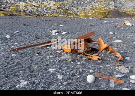 Remains of the Epine GY7 fishing trawler on Djúpalónssandur, a black sand beach at the foot of Snæfellsjökull,  Snæfellsnes peninsula, Iceland. Stock Photo