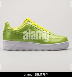 nike air force 1 lv8 2018