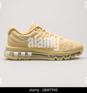 yellow air max 2017