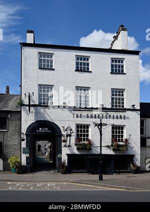 The Shakespeare Inn, 76 Highgate, Kendal, Cumbria, England, United Kingdom, Europe. Stock Photo