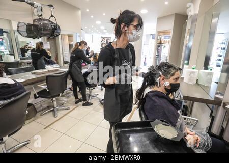 SAFETY RULES PROPOSED AS FRANCE TO REOPEN HAIR SALONS Stock Photo