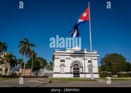 Santa Ifigenia Cemetery, Entrance building with huge Cuban Flag, Santiago de Cuba, Cuba Stock Photo