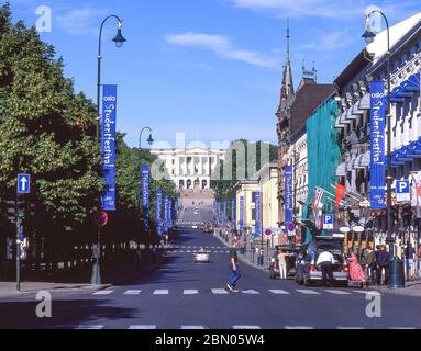 The Royal Palace (Det Kongelige Slott) at end of Karl Johans Gate, Sentrum, Oslo, Kingdom of Norway Stock Photo