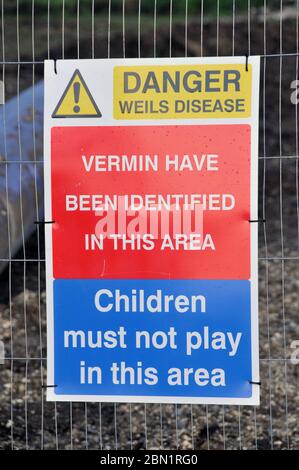 Site of Thames Water pipe laying along River Kennet valley in Reading ...