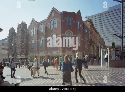 1997, Leeds city Centre, busy with shoppers, West Yorkshire, northern England, UK Stock Photo