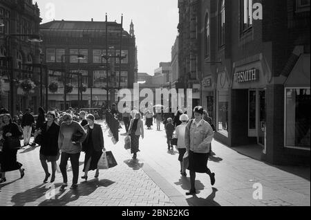 1997, Leeds city Centre, busy with shoppers, West Yorkshire, northern England, UK Stock Photo