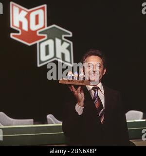 KO - OK,  Quizshow im Vorabendprogramm,  Deutschland 1977 - 1980, Moderator: Hans Rosenthal mit Mainzelmännchen Stock Photo
