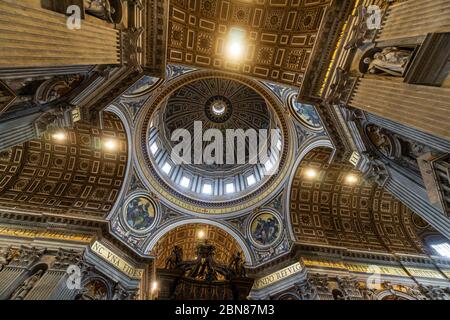 Vatican City, Italy - 10 04 2018: Inside the St Peter's Basilica or San Pietro in Vatican City, Rome, Italy. Wide angle view of the luxurious Renaissa Stock Photo