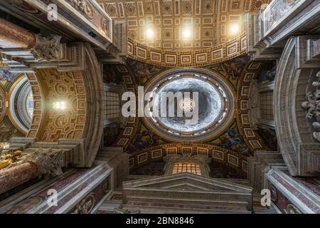 Vatican City, Italy - 10 04 2018: Inside the St Peter's Basilica or San Pietro in Vatican City, Rome, Italy. Wide angle view of the luxurious Renaissa Stock Photo