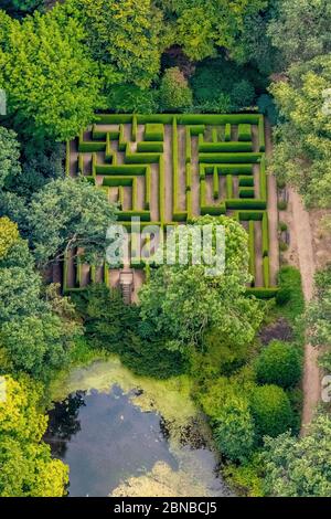 castle grounds Anholt with hedge maze, 01.08.2019, aerial view, Germany, North Rhine-Westphalia, Lower Rhine, Isselburg